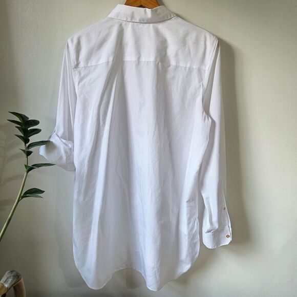EUC CALVIN KLEIN WHITE WITH GOLD BUTTONS BUTTON DOWN SHIRT SIZE LARGE WOMEN - Picture 4 of 13